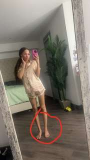 Teala Dunn feet photo thumbnail