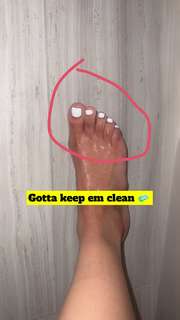 Teala Dunn feet photo thumbnail