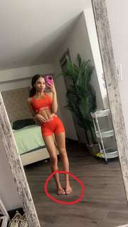 Teala Dunn feet photo thumbnail