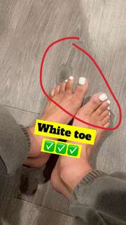 Teala Dunn feet photo thumbnail