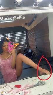 Teala Dunn feet photo thumbnail