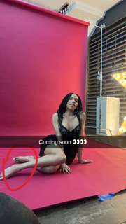 Teala Dunn feet photo thumbnail