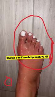 Teala Dunn feet photo thumbnail