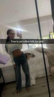 Teala Dunn feet photo thumbnail