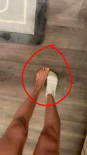 Teala Dunn feet photo thumbnail