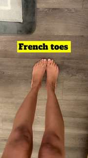 Teala Dunn feet photo thumbnail