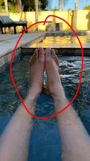 Teala Dunn feet photo thumbnail