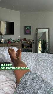 Teala Dunn feet photo thumbnail