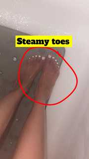 Teala Dunn feet photo thumbnail