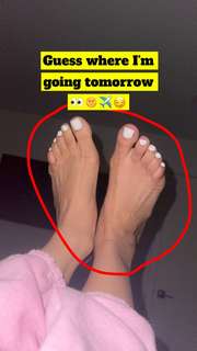 Teala Dunn feet photo thumbnail