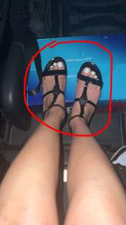 Teala Dunn feet photo thumbnail