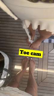 Teala Dunn feet photo thumbnail