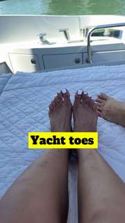 Teala Dunn feet photo thumbnail