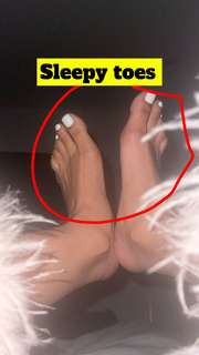 Teala Dunn feet photo thumbnail