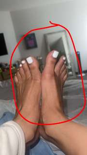 Teala Dunn feet photo thumbnail