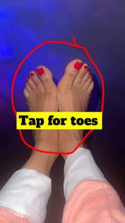 Teala Dunn feet photo thumbnail