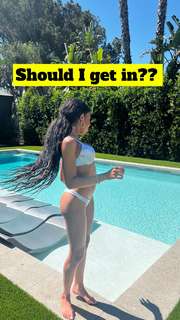 Teala Dunn feet photo thumbnail