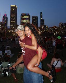 Teala Dunn feet photo thumbnail