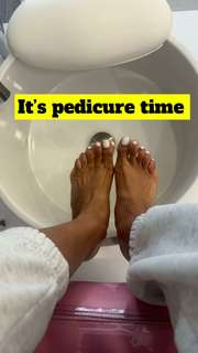 Teala Dunn feet photo thumbnail