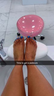 Teala Dunn feet photo thumbnail