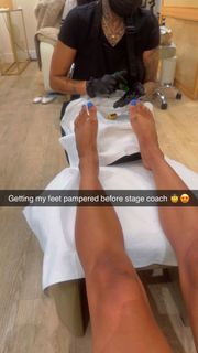 Teala Dunn feet photo thumbnail