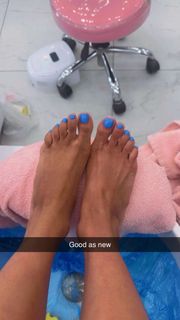 Teala Dunn feet photo thumbnail