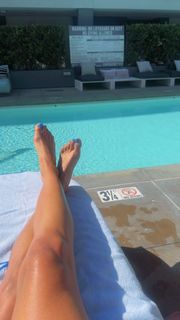 Teala Dunn feet photo thumbnail