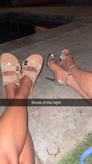 Teala Dunn feet photo thumbnail