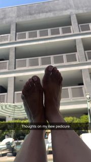 Teala Dunn feet photo thumbnail