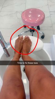 Teala Dunn feet photo thumbnail