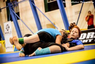 Tecia Torres feet photo 17