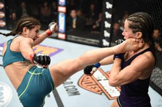 Tecia Torres feet photo 18