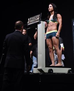 Tecia Torres feet photo 20