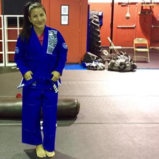 Tecia Torres feet photo 5