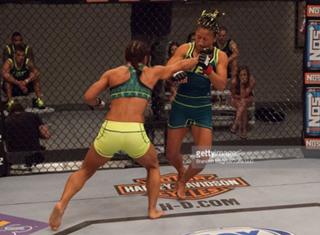 Tecia Torres feet photo 16
