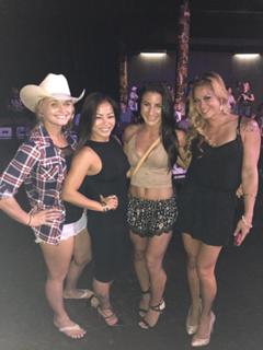 Tecia Torres feet photo 13