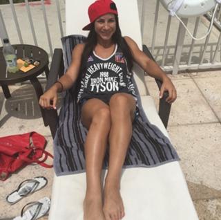 Tecia Torres feet photo 6