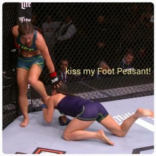 Tecia Torres feet photo 14