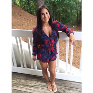 Tecia Torres feet photo 2