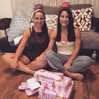 Tecia Torres feet photo 16