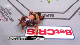 Tecia Torres feet photo 12