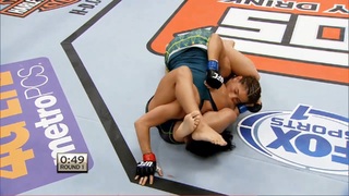 Tecia Torres feet photo 9