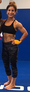 Tecia Torres feet photo 3