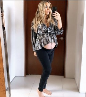 Teddi Mellencamp Arroyave feet photo 17