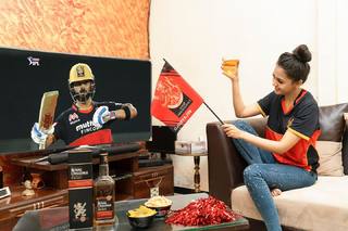 Tejasswi Prakash feet photo thumbnail