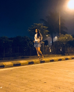 Tejasswi Prakash feet photo thumbnail
