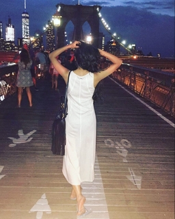 Tejasswi Prakash feet photo thumbnail