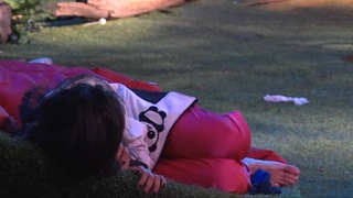 Tejasswi Prakash feet photo thumbnail