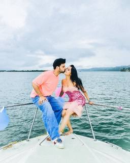 Tejasswi Prakash feet photo thumbnail