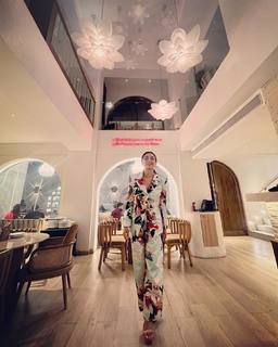 Tejasswi Prakash feet photo thumbnail
